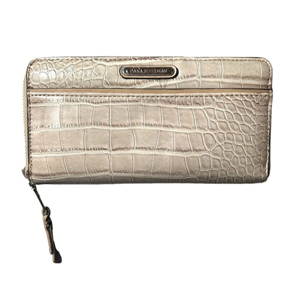 Dana Buchman Tan Croc Faux Leather Large Accordion Ziparound Continental Wallet